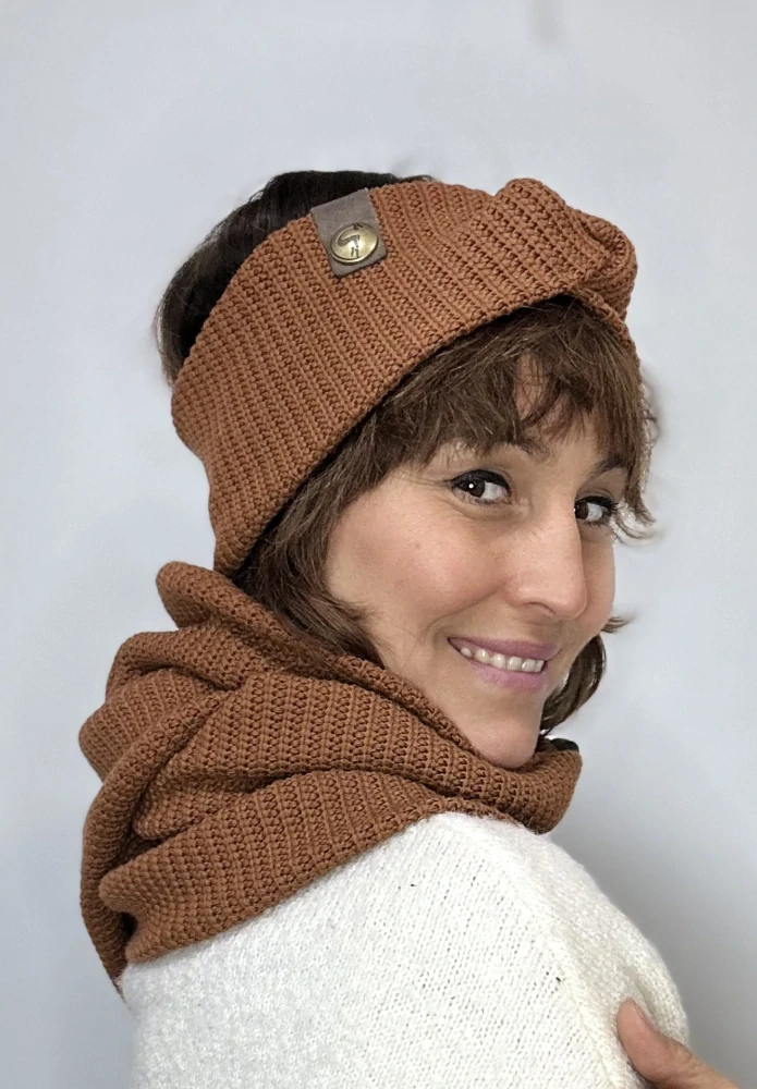 Boho pletená čelenka - Cognac