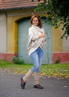 Boho pletené návleky na nohy - Cappuccino